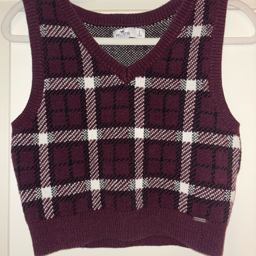 Hollister Burgundy Checkered Sweater Vest